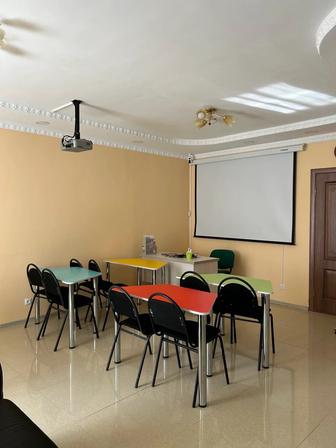 Продаем Цветные столы