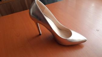 Продам туфли разные