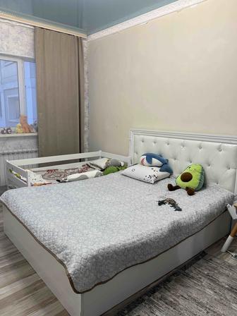Продам кровать двухспальную