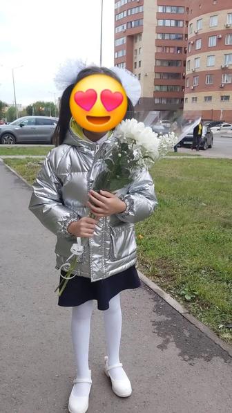 Продам осеннюю куртку 6 - 8 лет в хорошем состоянии