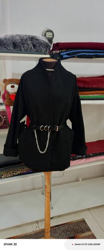 Продам новый жакет на весну