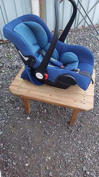 Продам автолюльку состояние отличное , цена