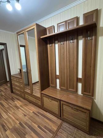 Продаю Шкаф с комодом