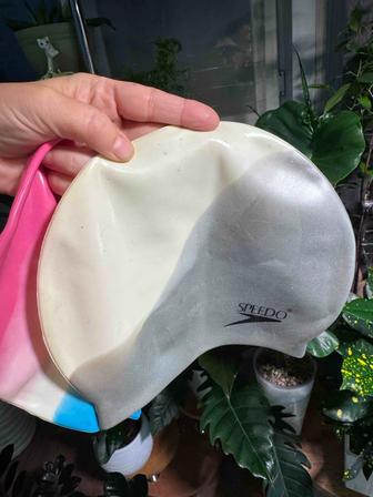 Шапочки для плавания