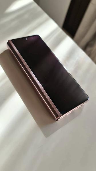 Samsung galaxy FOLD 2 bronze