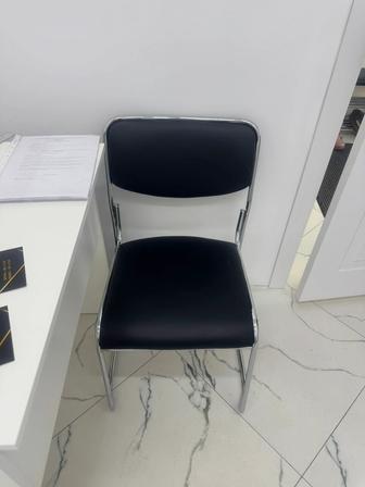 Стул/Кресло офисное, черное