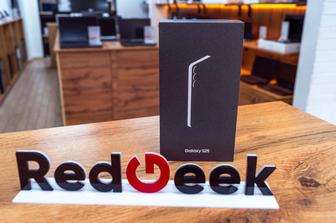 Новый Samsung Galaxy S25. 12/256 ГБ. Navy. Запечатанный. Red Geek