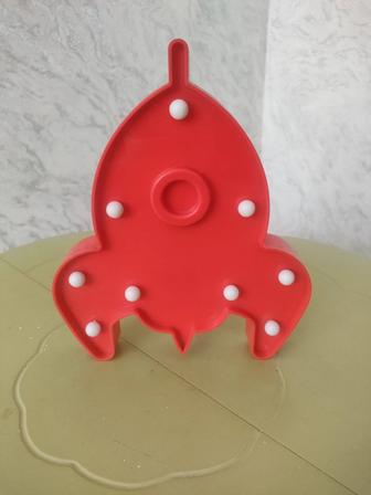 Продаю светильник и копилку для монет