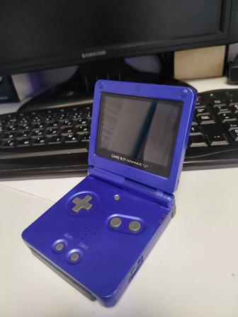 Игровая приставка Game Boy Advance SP