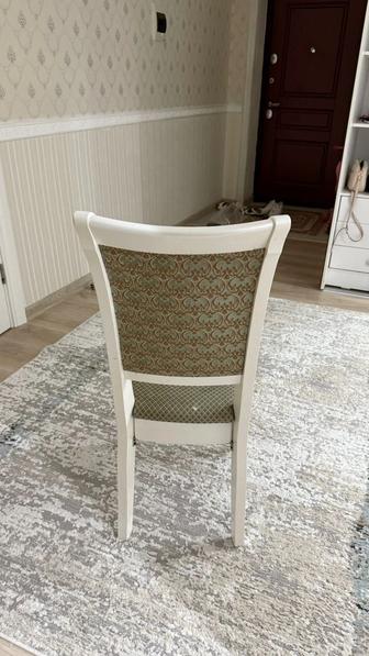 Продам стулья б/у, 6 штук , недорого