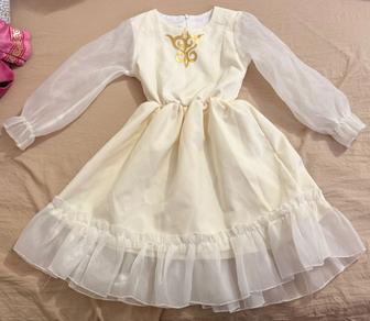 Продам детский национальный платья