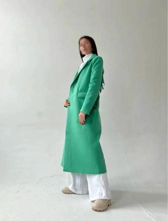 Пальто демисезонное с бахромой