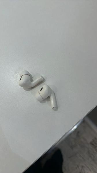 Куплю кейс Айрподс про оригинал