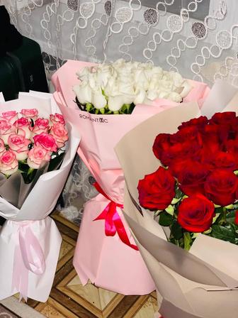 Цветы букеты свежие, пышные