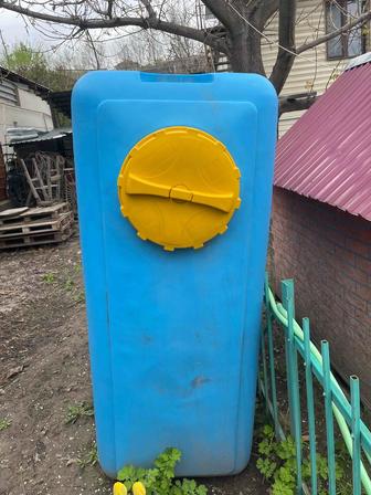 Емкость для питьевой воды 2 куба