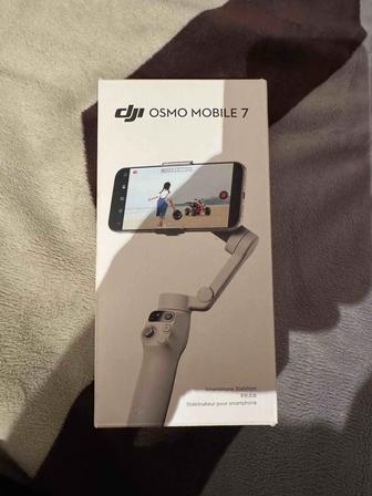 Продам стабилизатор DJI OSMO MOBILE 7