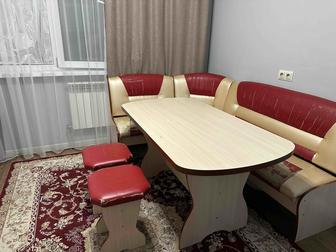 Продам Кухонный уголок