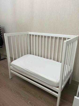 Продам детскую кроватку