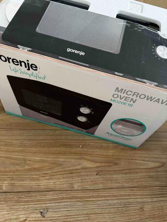 gorenje MO20E1B Микроволновая печь