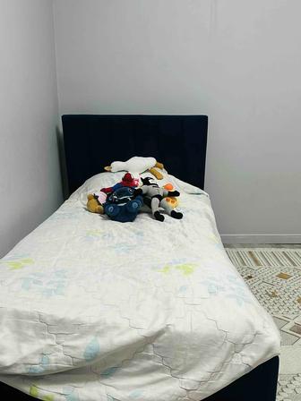 Кровать в среднем состояний