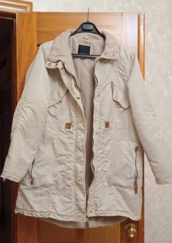 Пуховик женский продам