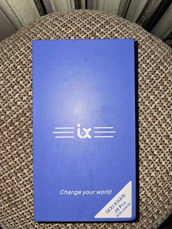 Новый запечатанный Ixxi j8 khan pro