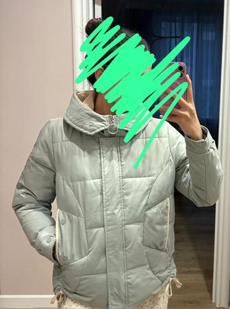 Продам куртку в идеальном состоянии