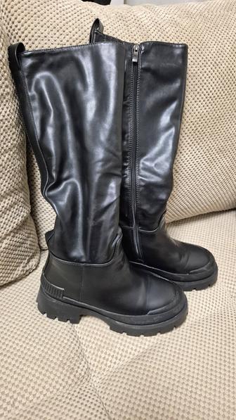 Продам зимние сапоги, размер 37