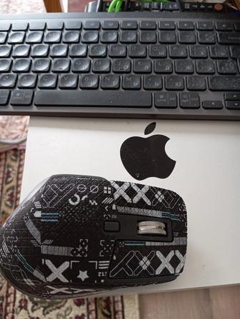 Mac mini m2 (512gb ssd/24 gb unified memory)