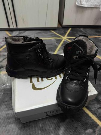 Ботинки кожаные