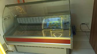Холодильник витрина