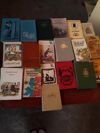 Старинные книги СССР. Отлично для коллекции и интерьера