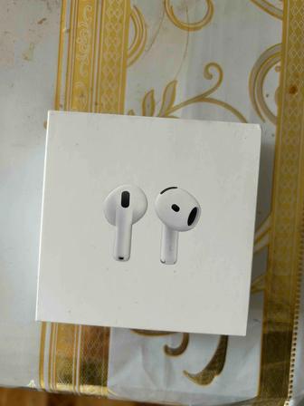 AirPods 4