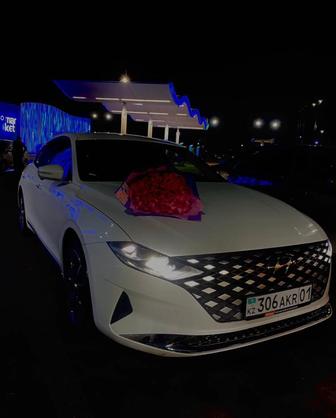 Аренда автомобиля Hyundai Grandeur с водителем