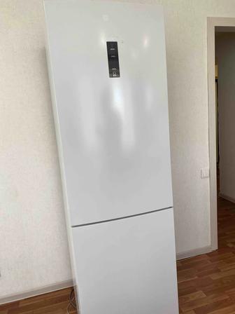 Продам холодильник Haier