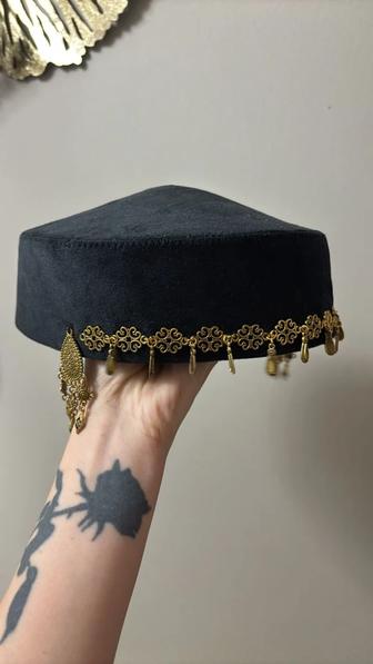 Шапка в этническом стиле