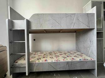 Двух яростный кровать