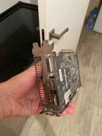 Продам б/у видеокарту ASUS 1050 ti 4 gb