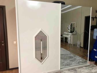 Продам спальный гарнитур