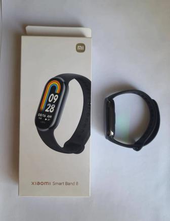 Xiaomi Smart Band 8 (Mi Band 8)