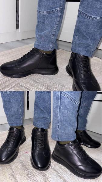 Обувь мужская кроссовки