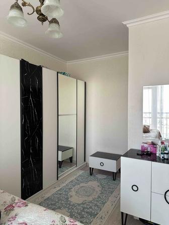 Продам спальный гарнитур в отличном состояний