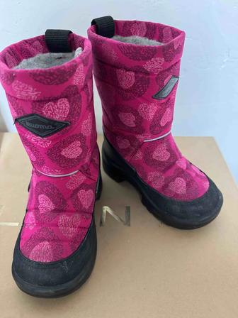 Срочно продам сапожки зима kuoma ,26