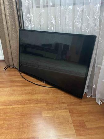 Телевизор LG (110см)