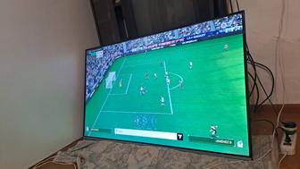 Продам телевизор смарт 4к