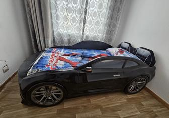 Кровать