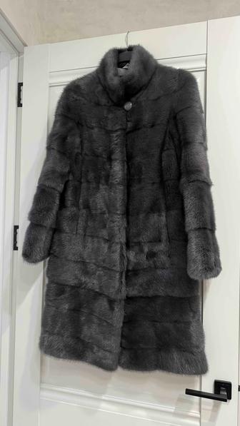 Продается шуба