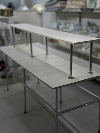 Продам стол для новорожденных вещей