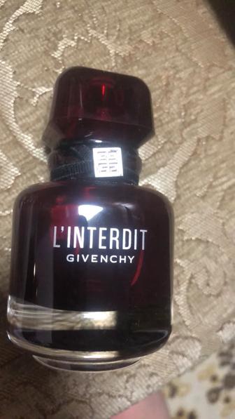 Givenchy LInterdit духи женские.
