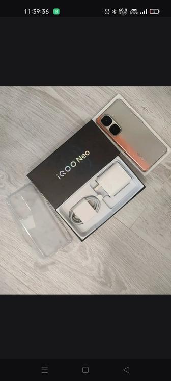 IQOO NEO 10 11/256GB